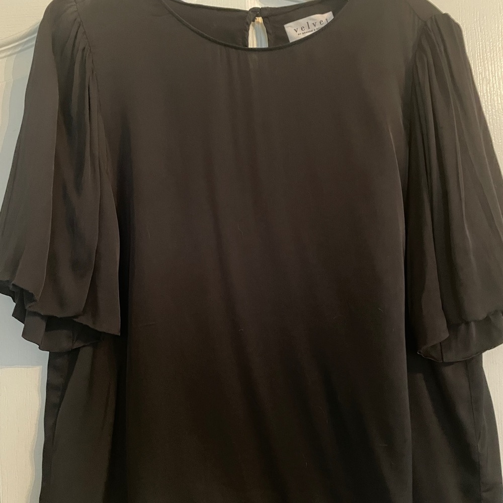 Graham & Spencer Black Top